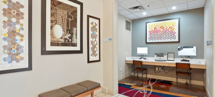 丹佛北部-桑顿智选假日酒店及套房(Holiday Inn Express & Suites DENVER NORTH - THORNTON by IHG)图片
