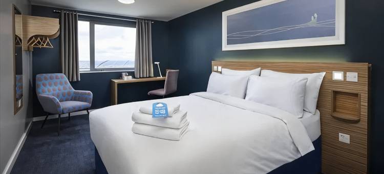 新堡莱姆中心旅游旅馆(Travelodge Newcastle-under-Lyme Central)图片
