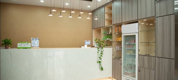 7天酒店(青岛火车北站中心医院地铁站店)图片