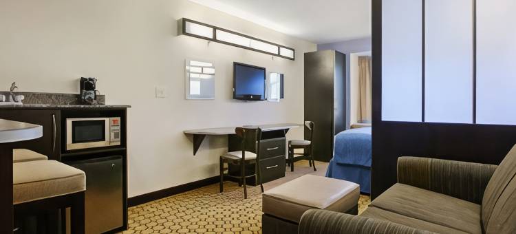埃尔克哈特麦客达套房酒店(Microtel Inn & Suites by Wyndham Elkhart)图片