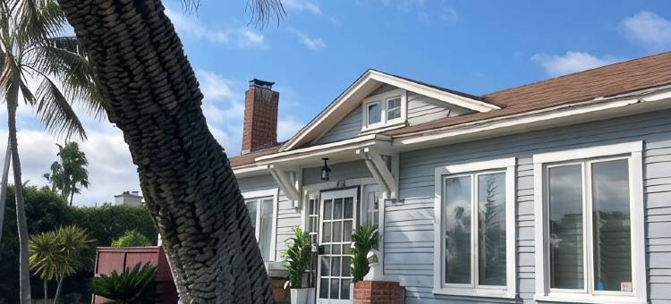佐拉白门步行可达海滩、海湾、商店&餐厅乡村别墅(La Jolla White Door Cottage walking distance to beach, cove, shops, &restaurants)图片