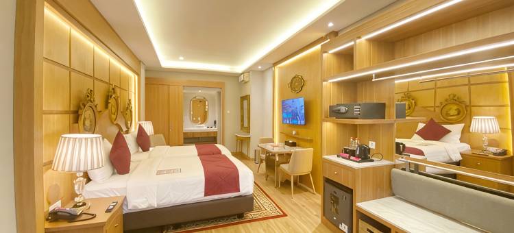 梭罗华美达套房酒店(Ramada Suites by Wyndham Solo)图片