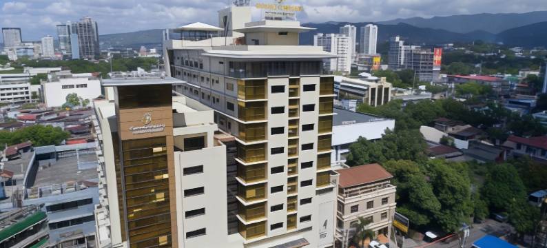 金太子及套房酒店(Golden Prince Hotel & Suites)图片