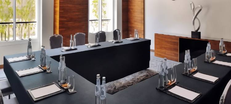 迪拜阿瓦尼迪拉酒店(Avani Deira Dubai Hotel)图片