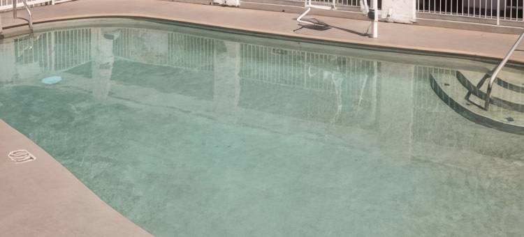 行政旅馆(Motel 6 Fresno, CA)图片