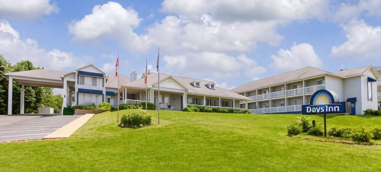 佩托斯基戴斯酒店(Days Inn by Wyndham Petoskey)图片