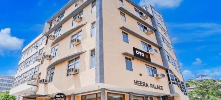 银色住宿酒店04(FabHotel Silver Stay 04 - Ahinsa Circle)图片