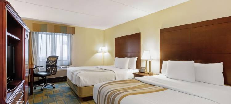 波士顿萨默维尔拉昆塔温德姆套房酒店(La Quinta by Wyndham Boston Somerville)图片