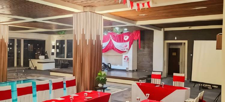 One Six Eight OX Hotel & Restaurant图片