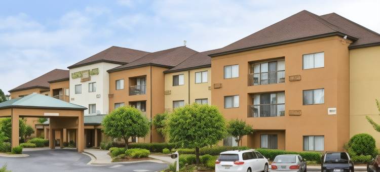 亚特兰大萨沃尼万怡酒店(Courtyard Atlanta Suwanee)图片