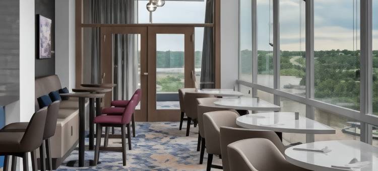 埃德蒙顿市中心万豪万怡酒店(Courtyard Edmonton Downtown)图片