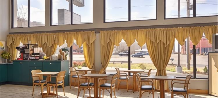 赛维尔维尔州际雾山戴斯酒店(Days Inn by Wyndham Kodak/Sevierville Intrstate SmokeyMntns)图片