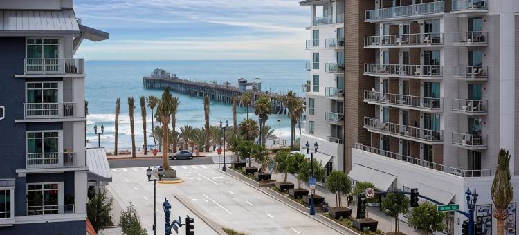 Marriott Oceanside Beach的SpringHill套房(SpringHill Suites Oceanside Beach)图片