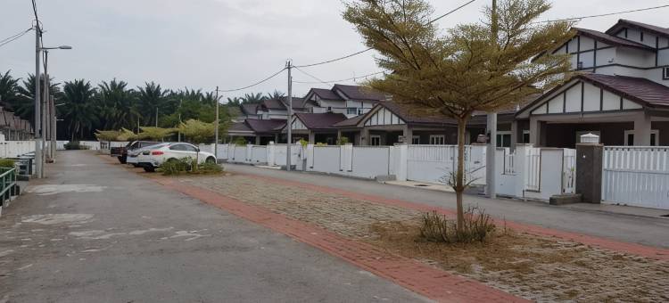 Sitiawan semi D homestay with 4 bedrooms图片