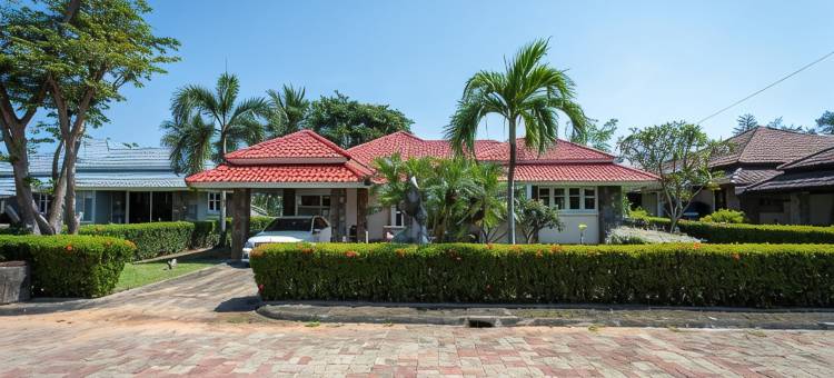 F4 Beach House Kitchen BBQ 3 Bedrooms Large Yard图片