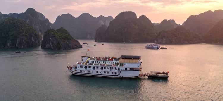 女王经典游轮(La Regina Classic Cruise)图片