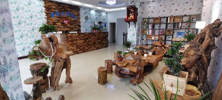 吉水罗曼主题酒店图片