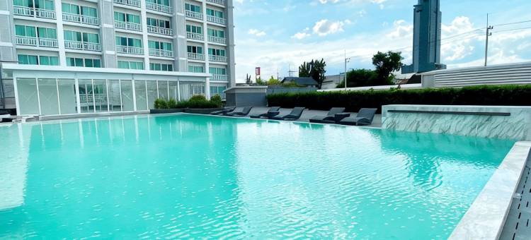 罗勇黄金城酒店(Golden City Rayong Hotel)图片
