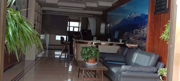 祁连圣峰观景山庄图片