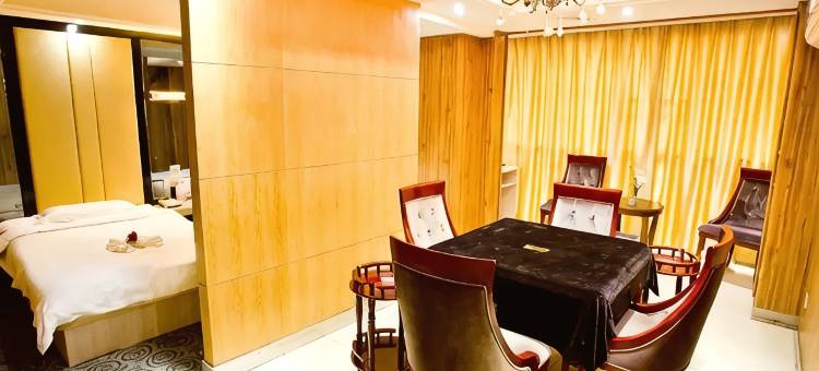 新时代假日酒店(长阳清江画廊店)图片