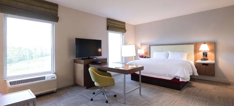 费耶特维尔欢朋套房酒店(Hampton Inn & Suites Fayetteville)图片