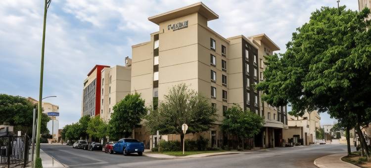 圣安东尼奥阿拉莫广场/会展中心万枫酒店及套房(Fairfield Inn & Suites San Antonio Alamo Plaza/Convention Center)图片