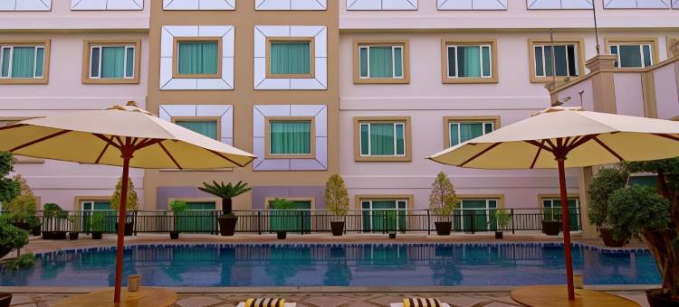 巴东洛基广场酒店(Rocky Plaza Hotel Padang)图片