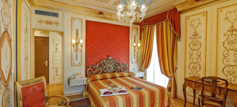 蕾佳娜皇宫酒店(Hotel Regina Palace)图片