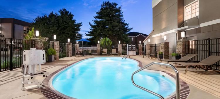 Holiday Inn Express 草地滚球场(Holiday Inn Express Bowling Green)图片