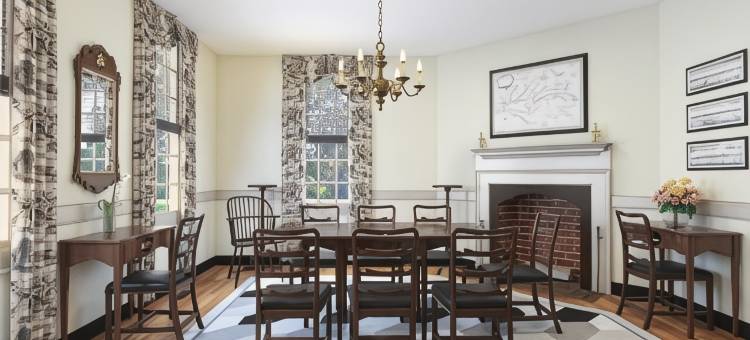 克罗尼尔威廉斯堡酒店(Colonial Houses, an Official Colonial Williamsburg Hotel)图片