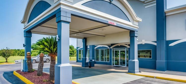 蒙哥马利体育馆戴斯酒店(Days Inn by Wyndham Coliseum Montgomery Al)图片