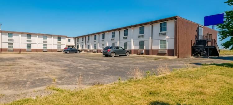 OYO伊利诺伊莫顿皮奥里亚I-74酒店(OYO Hotel Morton East Peoria I-74)图片