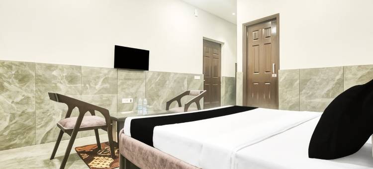 OYO 83155 Ravi Hotel & Banquet图片