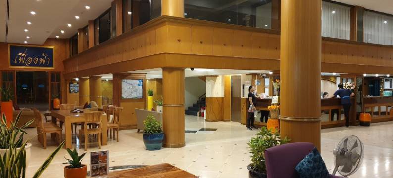 美嘉蒂克沙功那空酒店(The Majestic Sakon Nakhon Hotel)图片