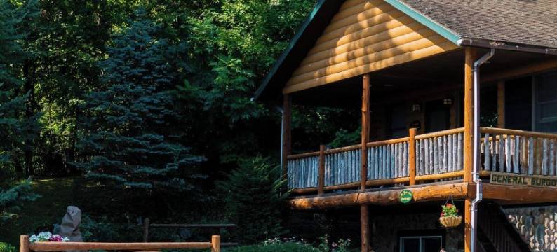 鳟鱼之家度假村(Trout House Village Resort)图片