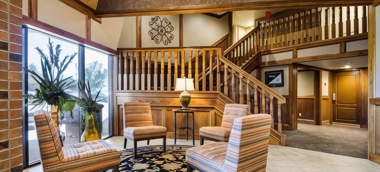 加登城US-83号公路凯隆酒店(Clarion Inn)图片