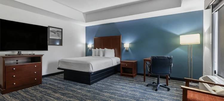 坎顿贝斯特韦斯特酒店(Best Western Canton Inn)图片