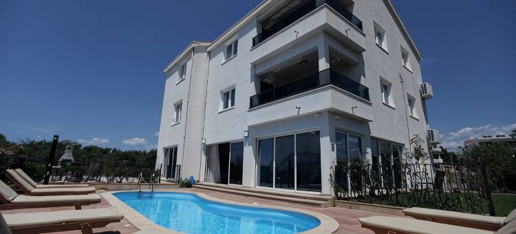 Villa PIA | Beautiful Seaside Villa | Outdoor pool, BBQ, Parking & Terrace | FIRST FLOOR图片