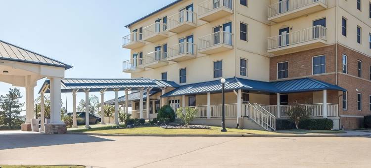 塔尔萨市区西部康福特茵酒店(Quality Inn Tulsa-Downtown West)图片