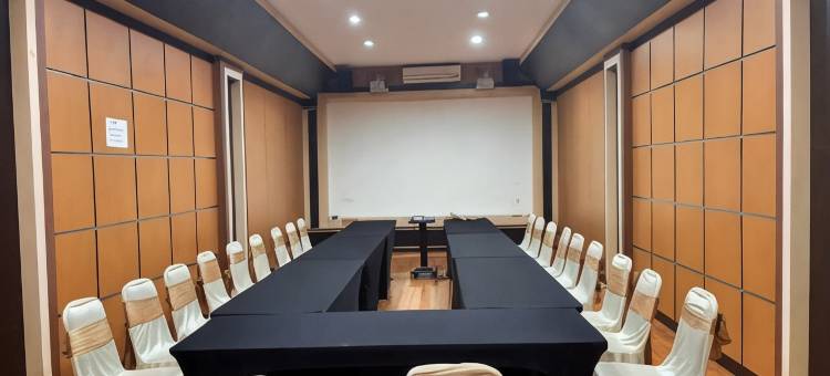 欧瓦布恩小屋(Hotel Owabong Purbalingga)图片