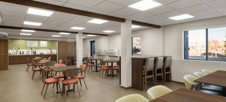 加纳东南波由特酒店 by IHG(Garner Hotel Butte Southeast by IHG)图片