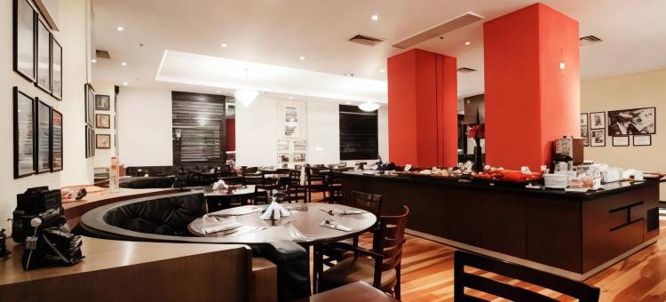 阿尔法城品质套房酒店(Quality Suites Alphaville)图片