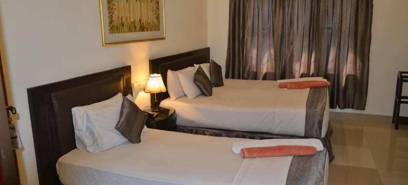 绿草酒店(Green Grass Hotel & Restaurant)图片