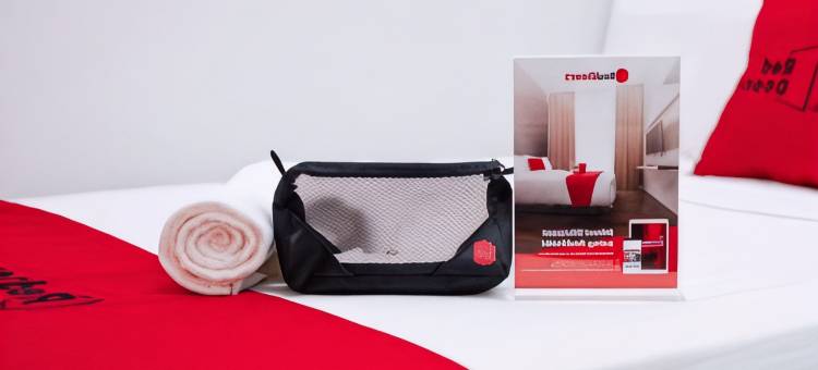 红多兹酒店-近阿伦阿伦哥打西朗(RedDoorz Near Alun Alun Kota Serang)图片