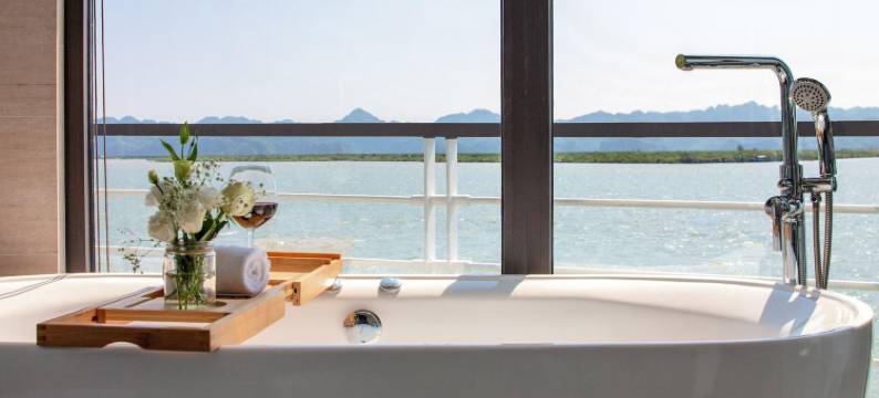 蒙彻利船屋(Mon Cheri Cruises)图片