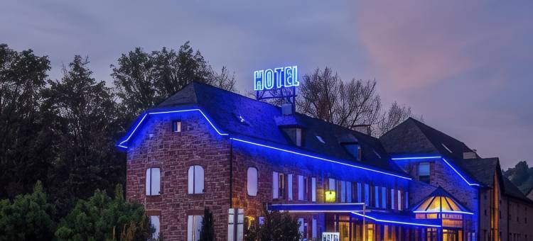 洛吉斯酒店餐厅 Les 2 Rives - A75，河边(Logis Hôtel Restaurant les 2 Rives - A75, en Bordure de rivière)图片