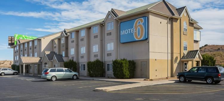 新墨西哥伯纳利欧 6 号汽车旅馆(Motel 6 Bernalillo, NM)图片