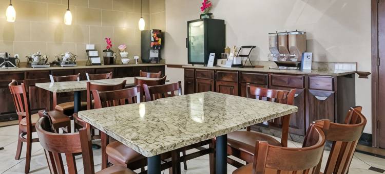 乔治敦贝斯特韦斯特优质套房酒店(Best Western Plus Georgetown Inn  Suites)图片