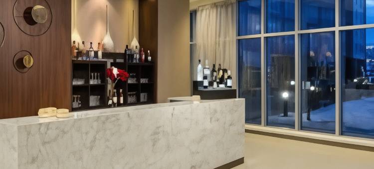 卡尔加里机场万豪万怡酒店(Courtyard Calgary Airport)图片