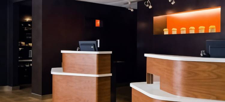 弗雷斯诺万怡酒店(Courtyard Fresno)图片